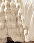Pom Rabbit Fur plaid