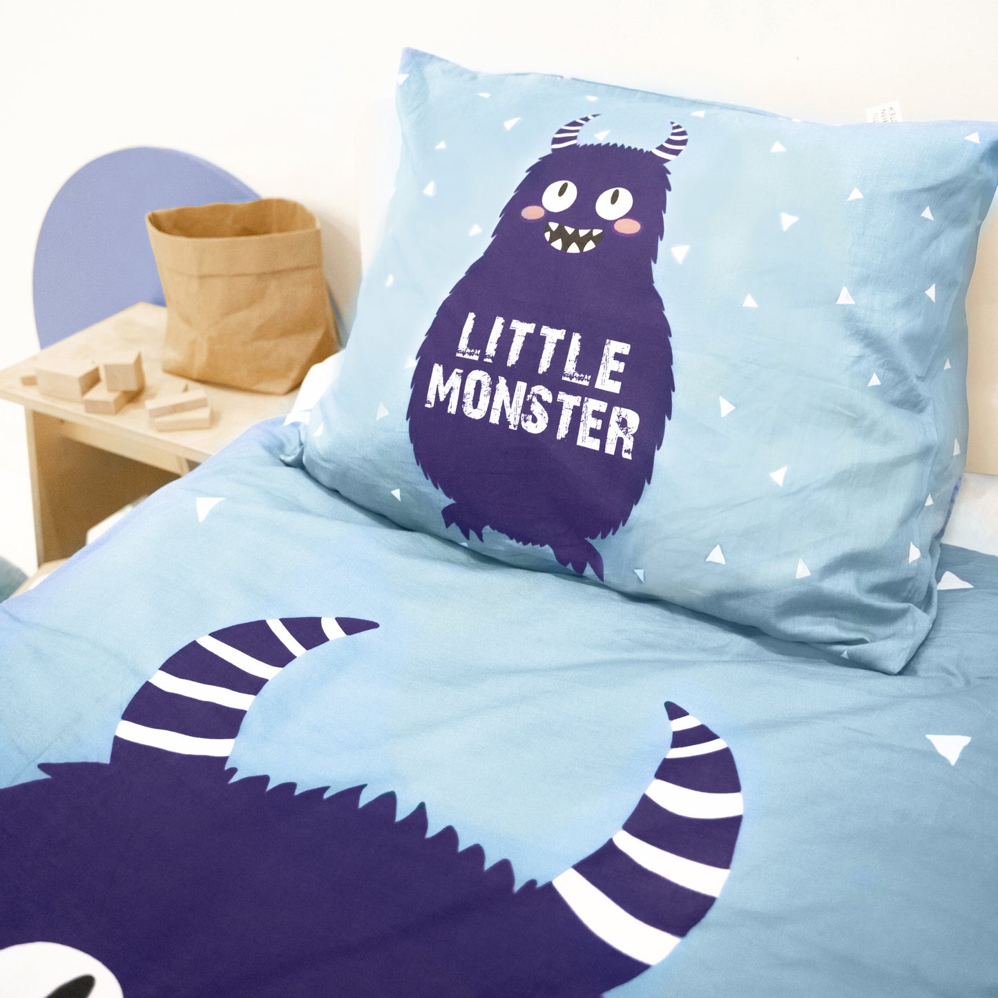 Debedovertrek Little Monster Blauw