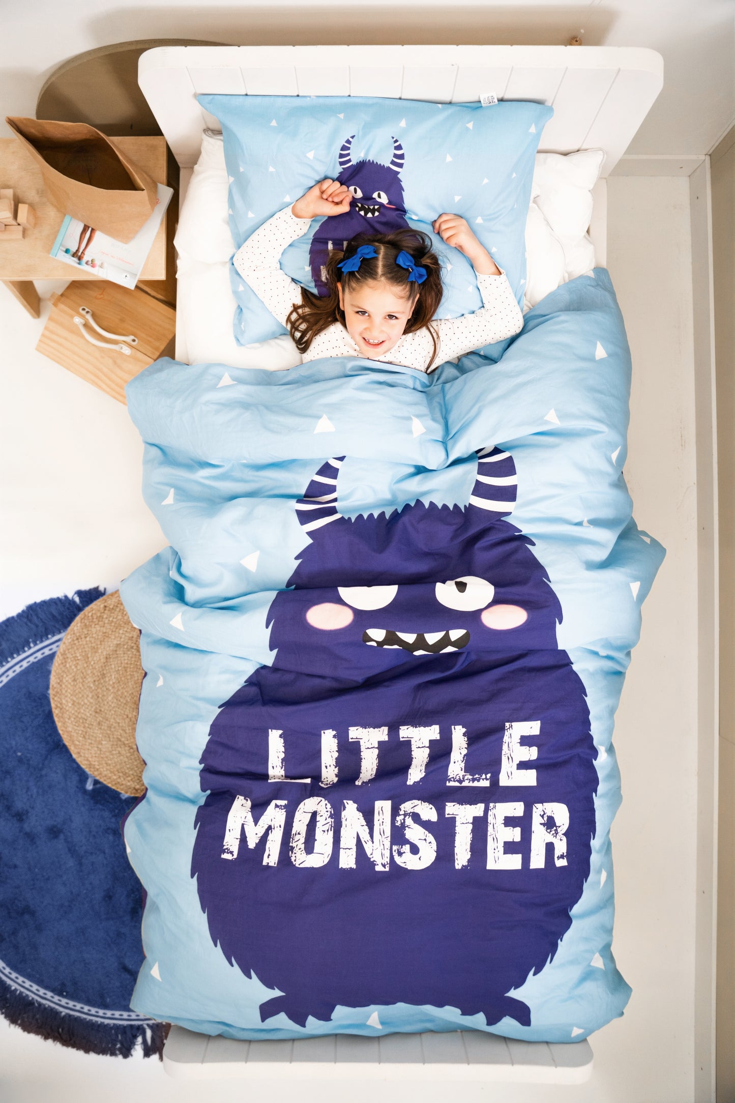 Debedovertrek Little Monster Blauw
