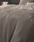 Dekbedovertrek Live Today Taupe