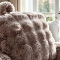 Bedrest Pompom Taupe 34 x 50