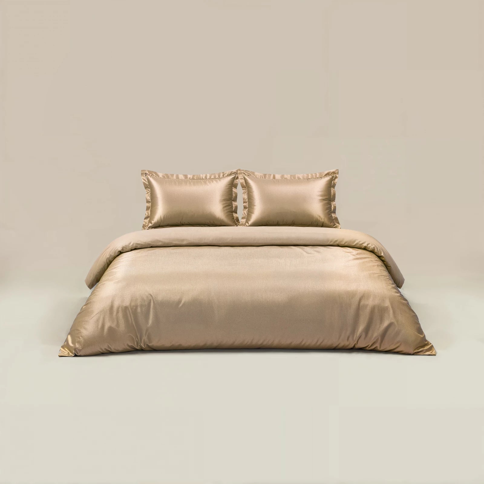 Dekbedovertrek Glossy satijn taupe 