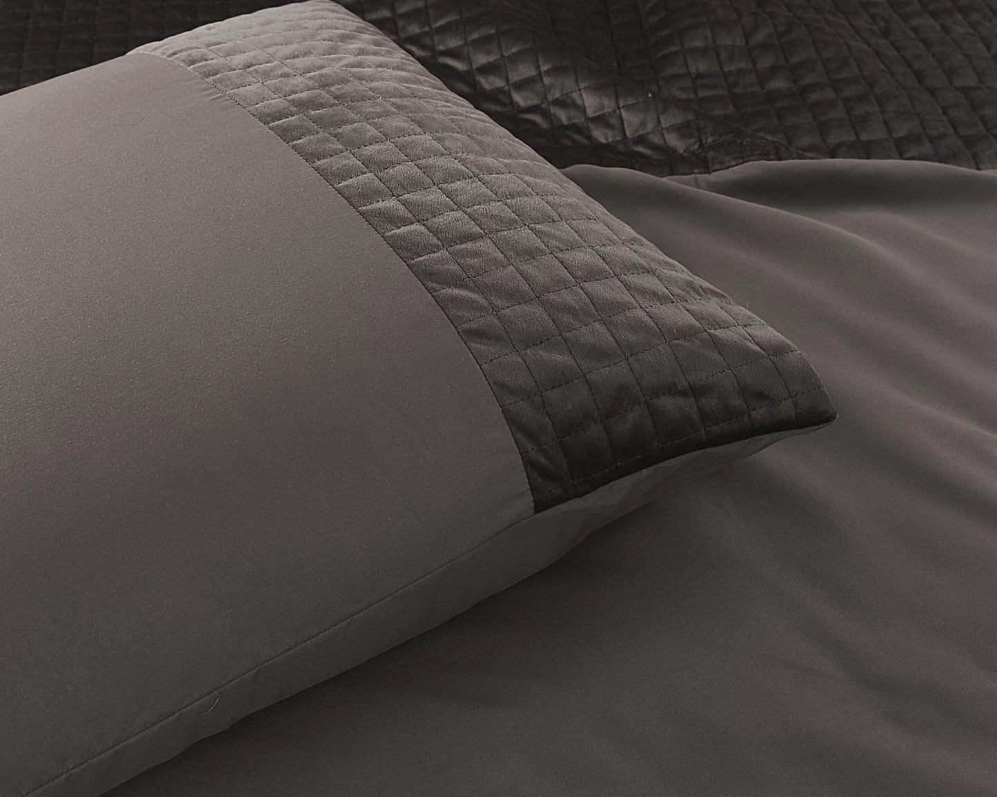 Dekbedovertrek Velvet Band Taupe