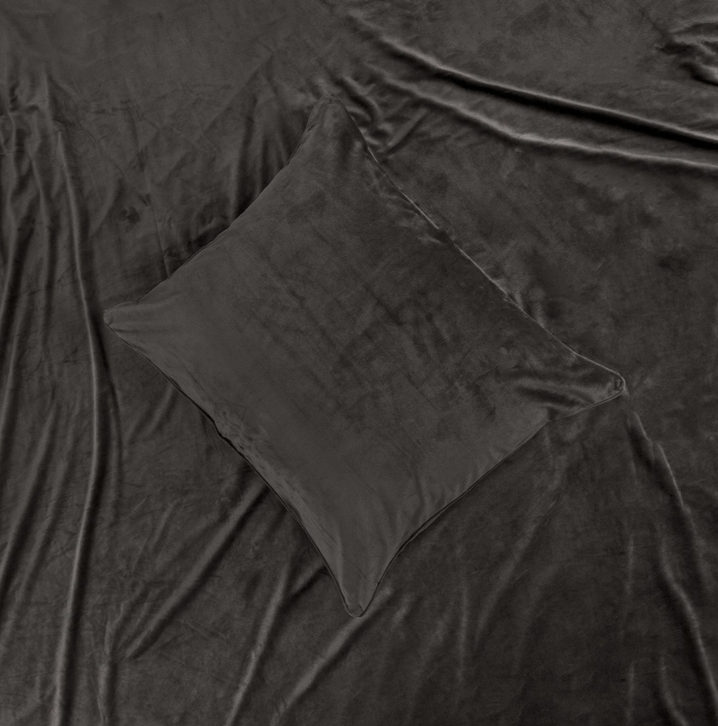 Dekbedovertrek Velvet Piping Deep Taupe 