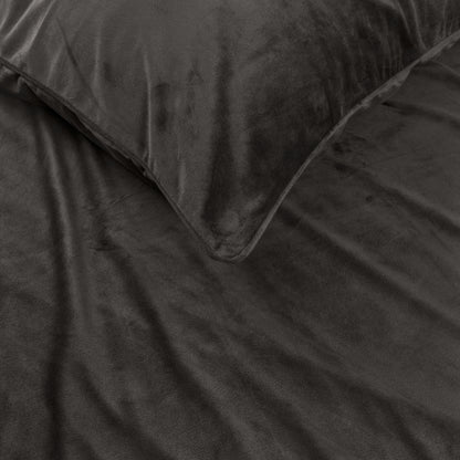 Dekbedovertrek Velvet Piping Deep Taupe 