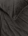 Dekbedovertrek Velvet Piping Deep Taupe 