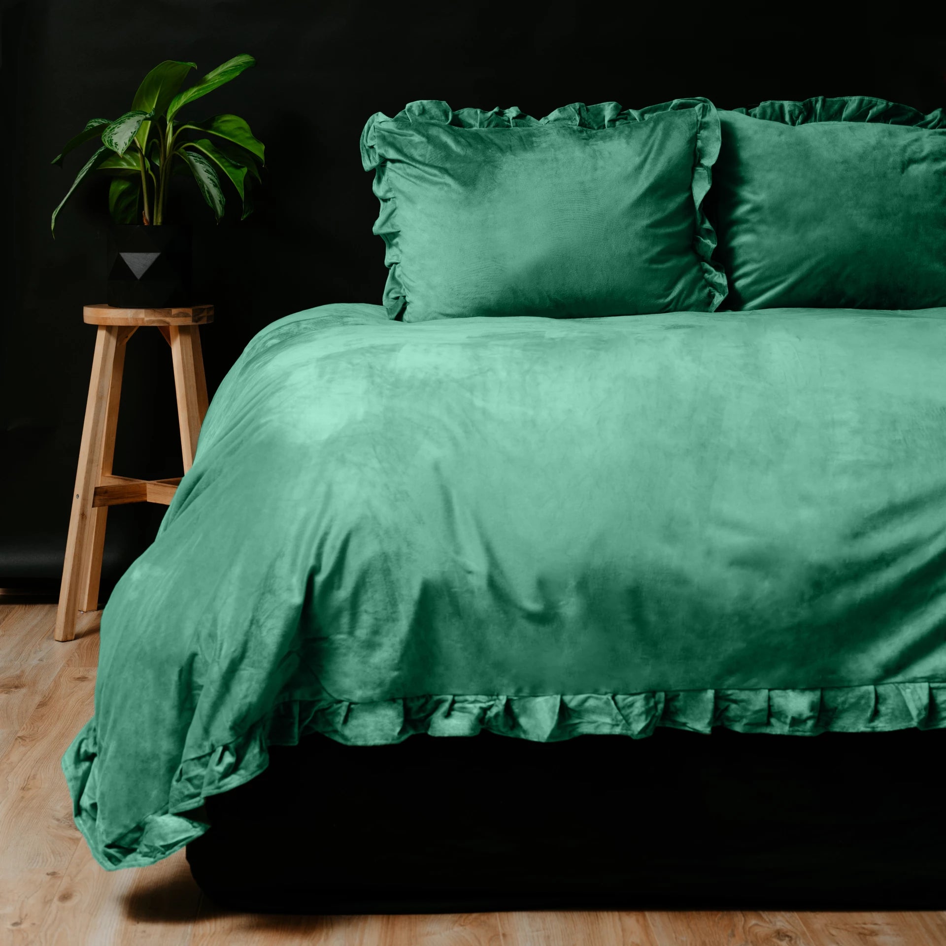 Dekbedovertrek Velvet Ruffles Granite Green 